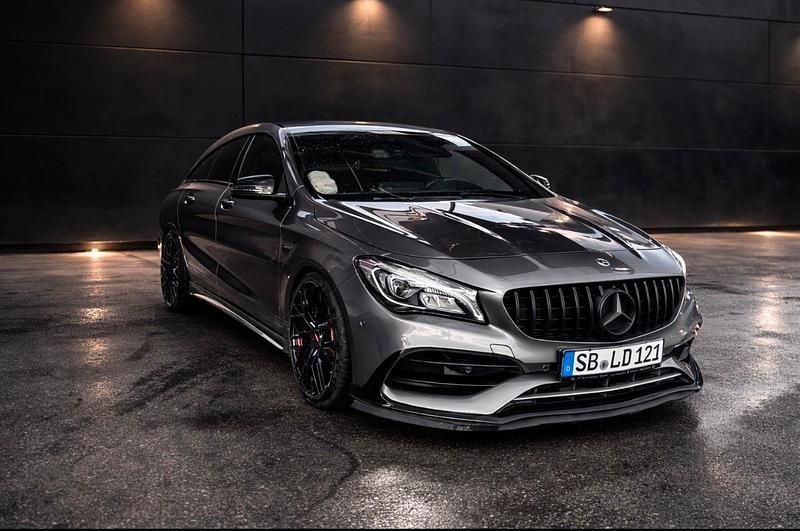 Gebraucht Mercedes CLA200 156 PS (114 kW) 2016 Grau Limousine