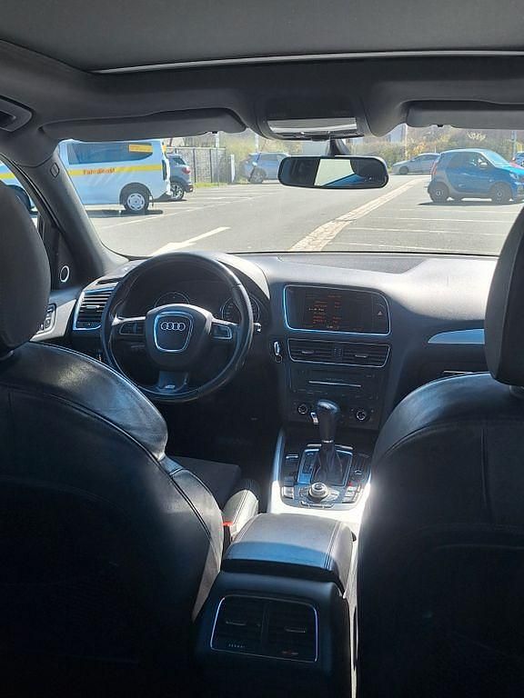 Gebraucht Audi Q5 239 PS (175 kW) 2010 Grau SUV