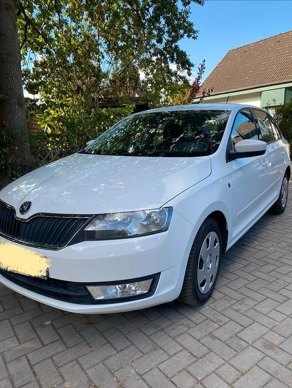 Gebraucht Skoda Rapid 105 PS (77 kW) 2014 Weiß Limousine