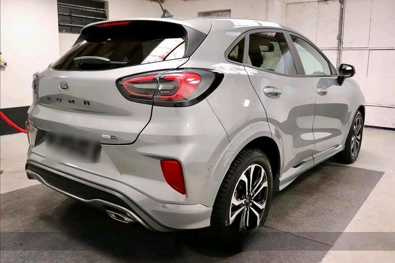 Gebraucht Ford Puma ST-Line 155 PS (114 kW) 2023 Grau SUV
