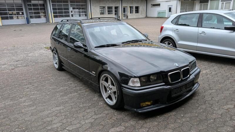 Schwarz Gebraucht 1996 BMW 328 Kombi | 4.500 € (Fairer Preis) - Bild 1/4