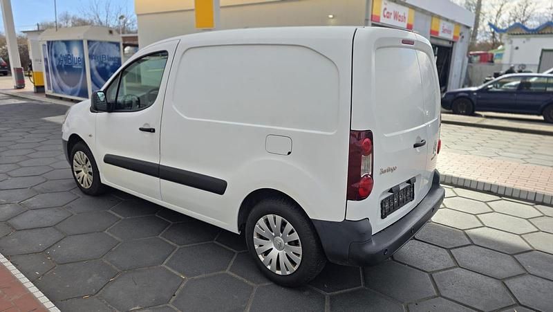 Gebraucht Citroën Berlingo 95 PS (69 kW) 2016 Weiß Van / Kleinbus
