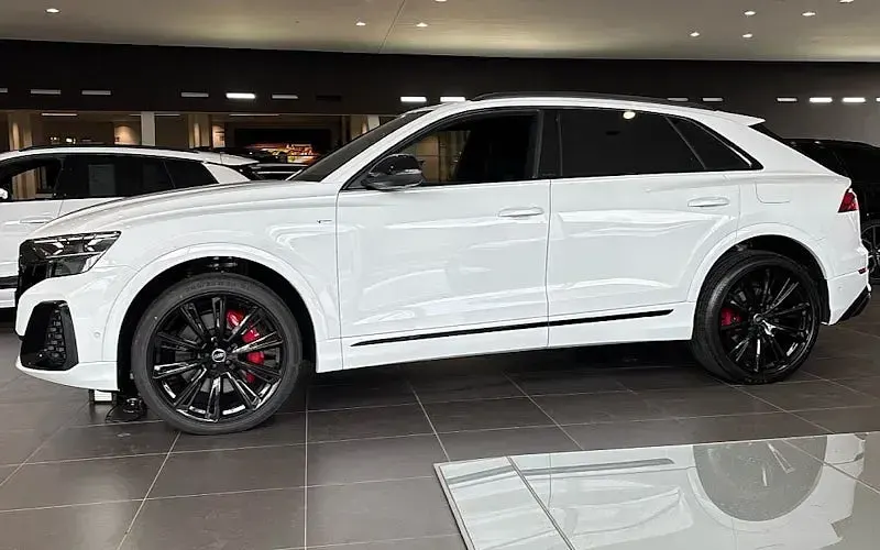 Gebraucht Audi Q8 Sport 490 PS (360 kW) 2026 Weiß SUV