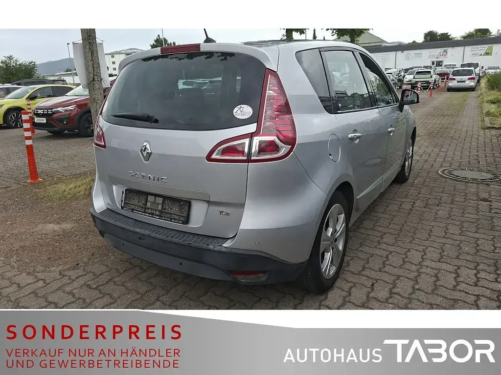 Gebraucht Renault Scénic III Dynamique 131 PS (96 kW) 2010 Unbekannt Van / Kleinbus