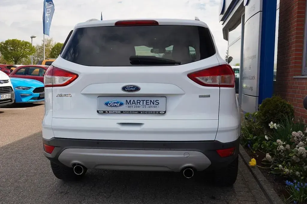 Gebraucht Ford Kuga SYNC Edition 150 PS (110 kW) 2016 Weiß SUV