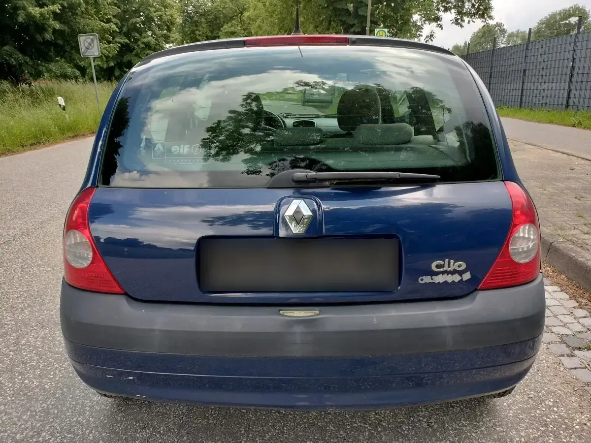 Gebraucht Renault Clio 60 PS (44 kW) 2005 Blau Kleinwagen
