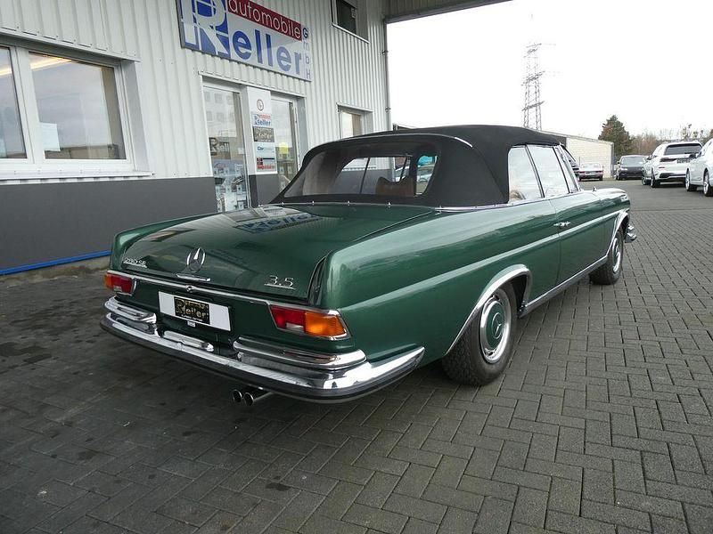 Gebraucht Mercedes 280 SE 200 PS (147 kW) 1970 Grün Cabrio