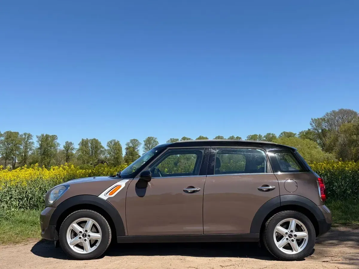 Gebraucht Mini Cooper 122 PS (89 kW) 2010 Braun Kleinwagen