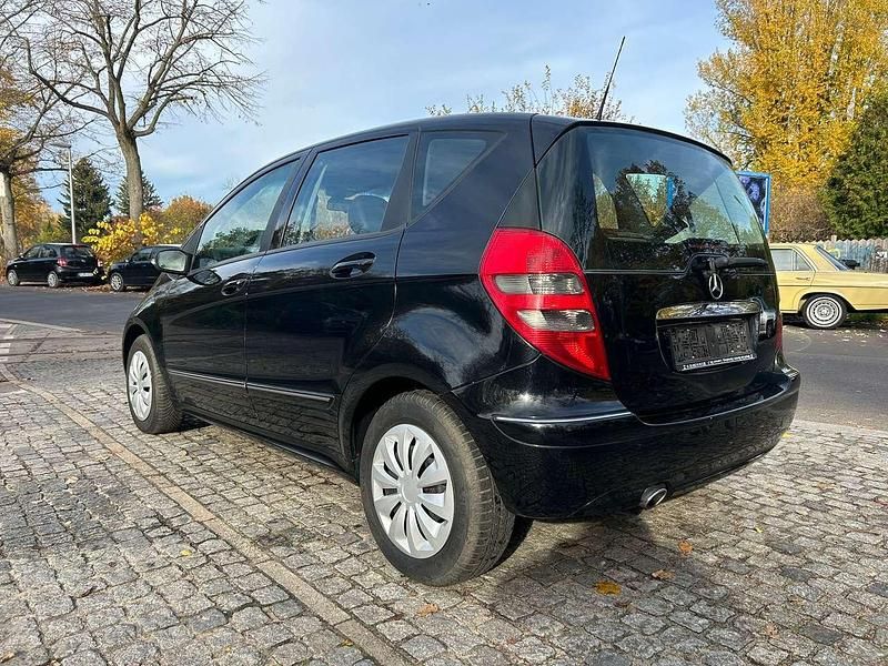 Gebraucht Mercedes A150 95 PS (69 kW) 2005 Schwarz Kleinwagen
