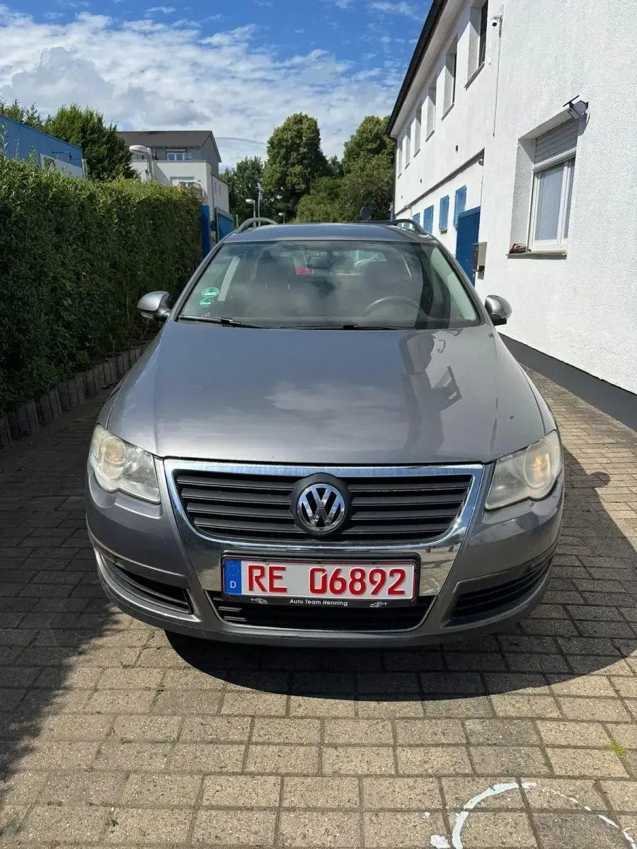 Gebraucht VW Passat 116 PS (85 kW) 2006 Grau Kombi