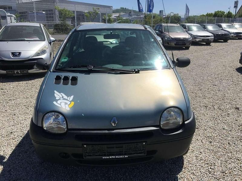 Gebraucht Renault Twingo 58 PS (42 kW) 2002 Hellblau Kleinwagen