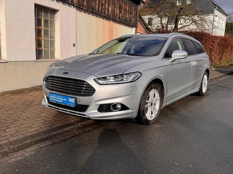 Gebraucht Ford Mondeo Titanium 160 PS (117 kW) 2018 Polarsilber metallic Kombi