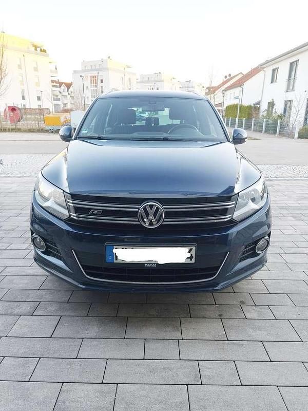 Gebraucht VW Tiguan LOUNGE 150 PS (110 kW) 2016 Blau SUV