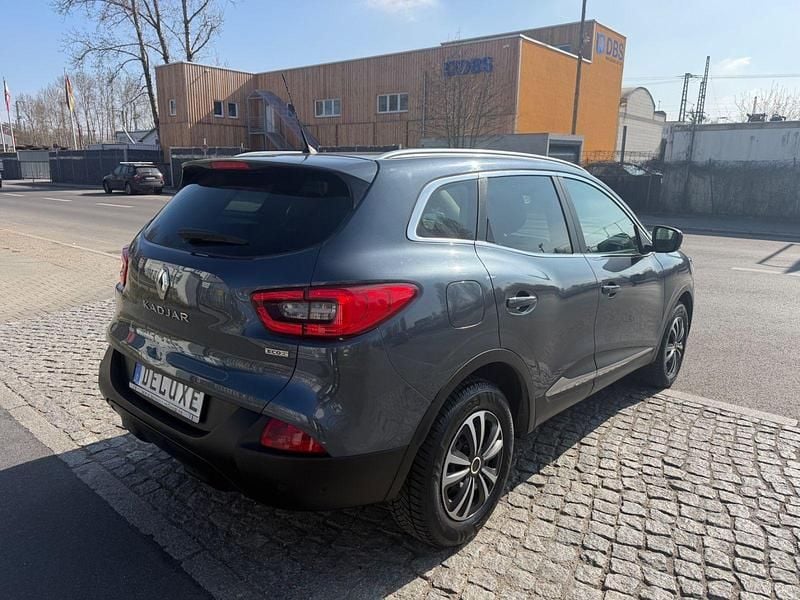 Usado Renault Kadjar 110 HP (80 kW) 2017 Cinzento SUV
