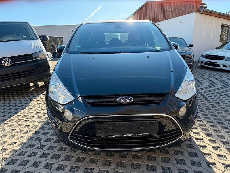 Gebraucht Ford S-MAX S 140 PS (102 kW) 2011 Schwarz Van / Kleinbus