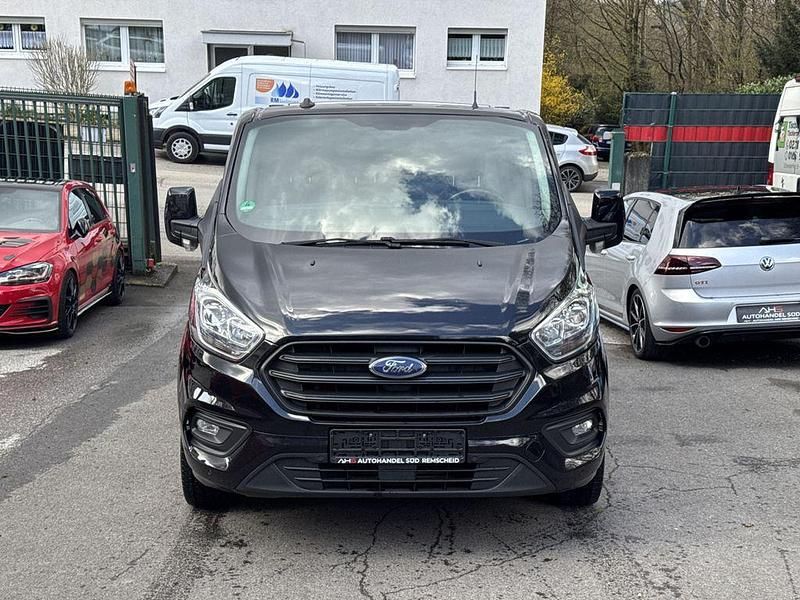 Gebraucht Ford Transit Custom Trend 105 PS (77 kW) 2022 Schwarz Limousine