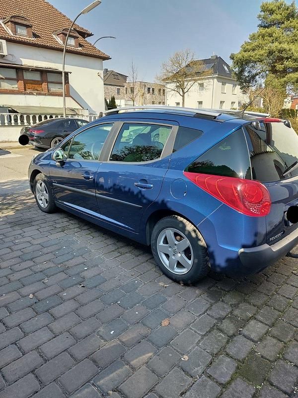 Gebraucht Peugeot 207 95 PS (69 kW) 2009 Blau Kombi