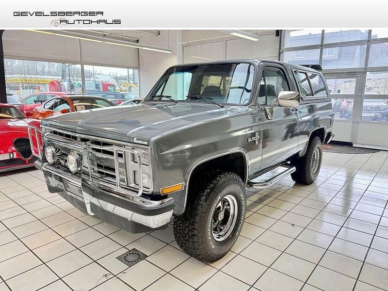 Gebraucht Chevrolet Silverado 170 PS (125 kW) 1988 Grau SUV