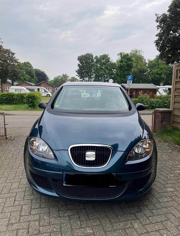 Blau Gebraucht 2006 Seat Altea Van / Kleinbus | 2.500 € (Fairer Preis) - Bild 1/1