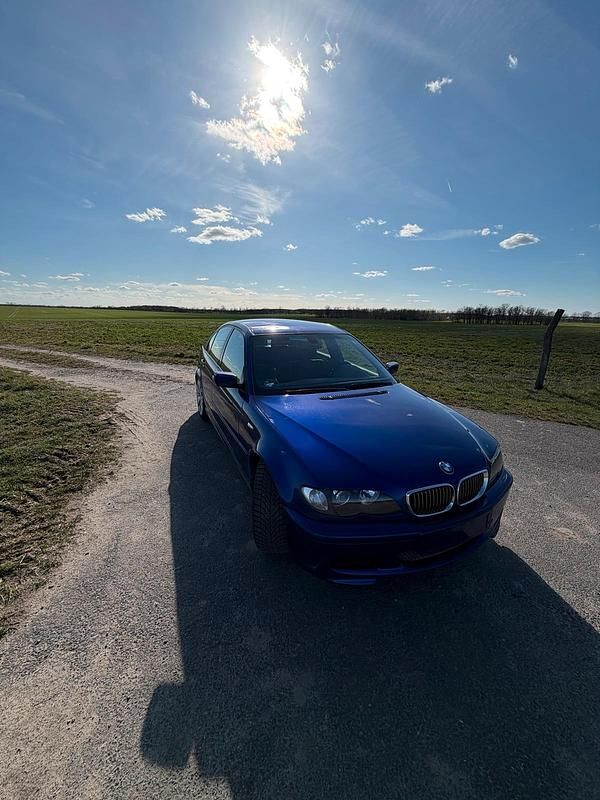 Gebraucht BMW 330 231 PS (169 kW) 2004 Blau Limousine