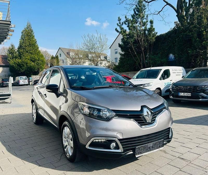 Gebraucht Renault Captur Experience 90 PS (66 kW) 2017 Grau SUV