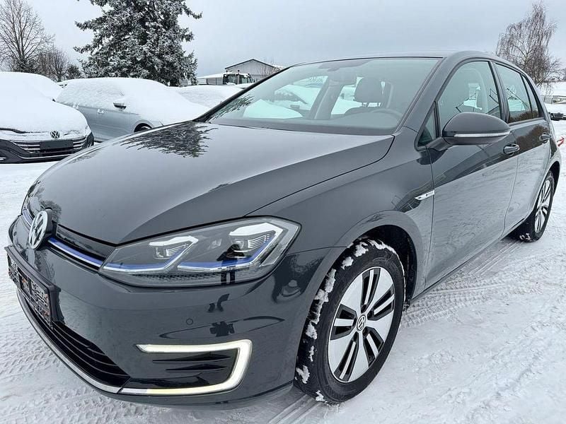 Grau Gebraucht 2020 VW Golf Limousine | 13.790 € (Guter Preis) - Bild 1/4