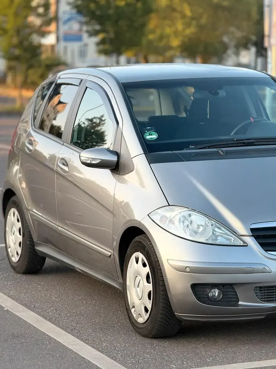 Gebraucht Mercedes A150 95 PS (69 kW) 2006 Gold Kleinwagen