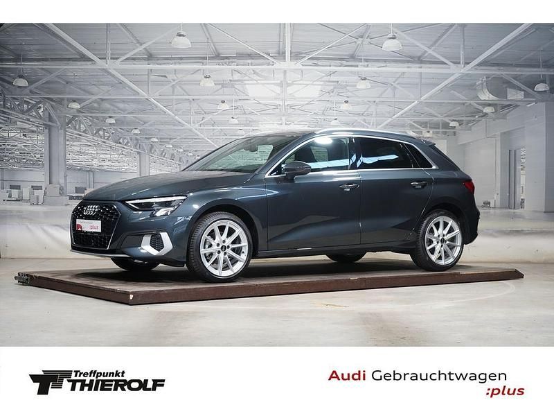 Manhattangrau metallic Gebraucht 2024 Audi A3 Sportback Advanced Kleinwagen | 31.480 € (Guter Preis) - Bild 1/4