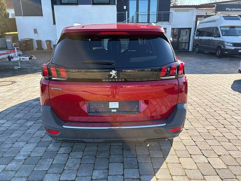 Gebraucht Peugeot 5008 Allure 131 PS (96 kW) 2020 Rot SUV