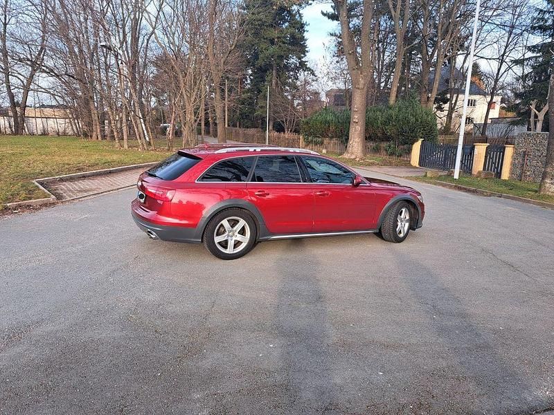 Gebraucht Audi A6 Allroad 204 PS (150 kW) 2014 Rot Kombi
