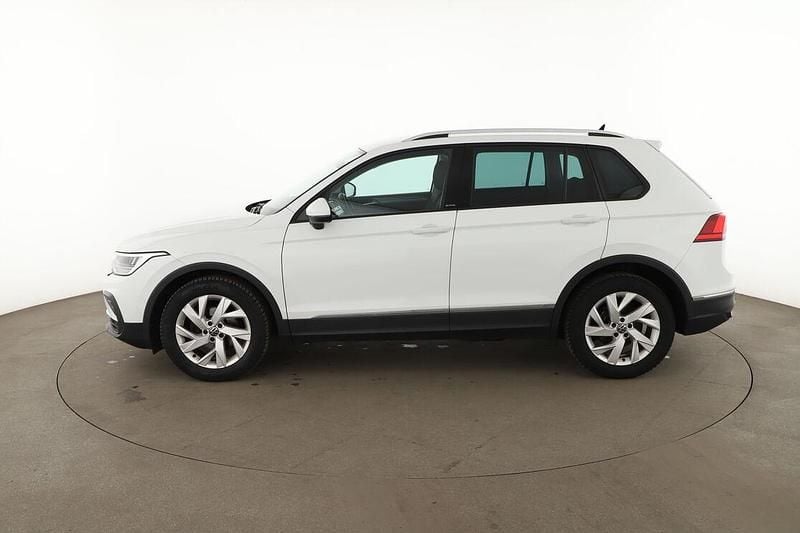 Gebraucht VW Tiguan Active 122 PS (89 kW) 2021 Weiß SUV