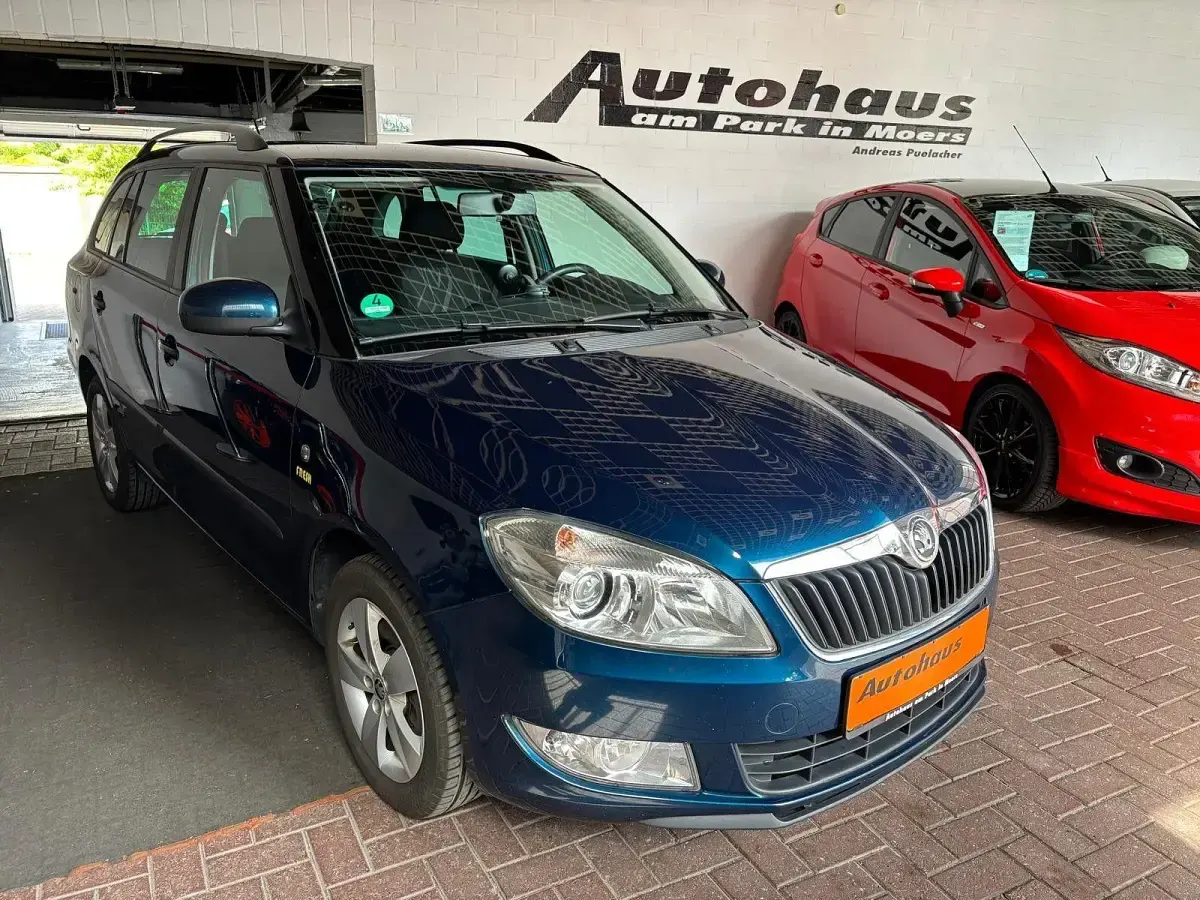 Gebraucht Skoda Fabia Fresh 105 PS (77 kW) 2013 Blau Kombi