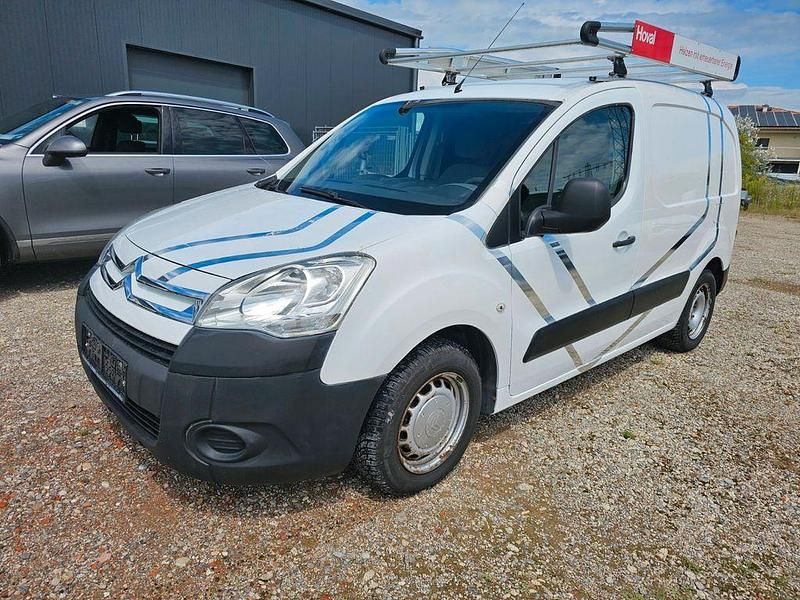 Weiß Gebraucht 2010 Citroën Berlingo Van / Kleinbus | 2.999 € (Superpreis) - Bild 1/4