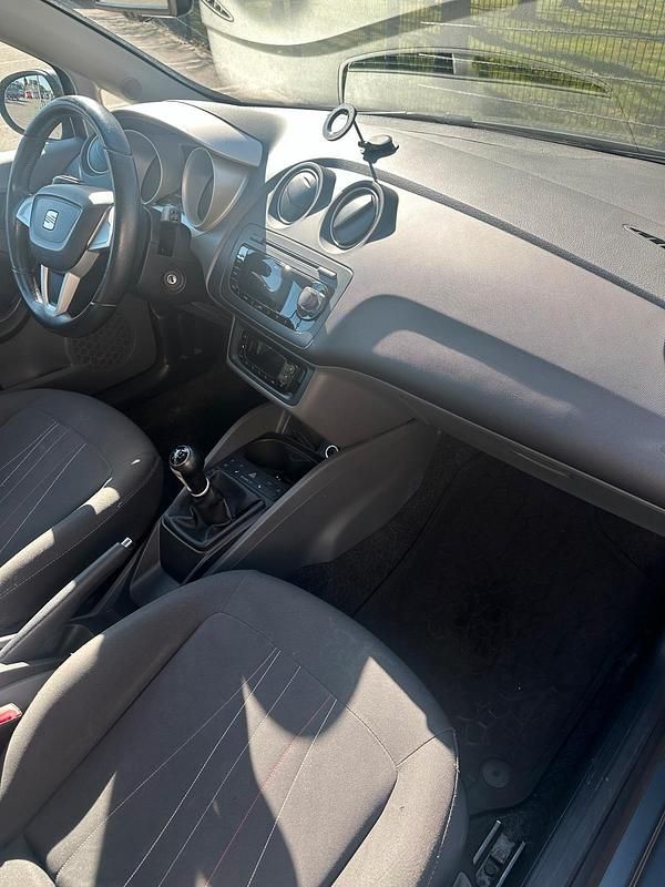 Second-hand Seat Ibiza 105 CP (77 kW) 2013 Andere farben Hatchback