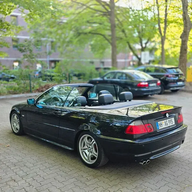 Gebraucht BMW 330 Cabriolet Sport Line 231 PS (169 kW) 2001 Schwarz Cabrio