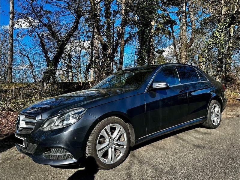 Gebraucht Mercedes E220 170 PS (125 kW) 2013 Grau Limousine