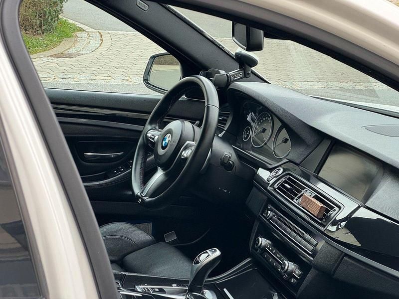 Second-hand BMW 525 204 CP (150 kW) 2010 Alb Berlinǎ