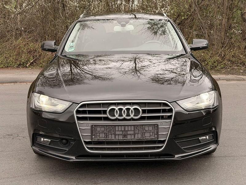 Gebraucht Audi A4 Sport 150 PS (110 kW) 2014 Schwarz Kombi