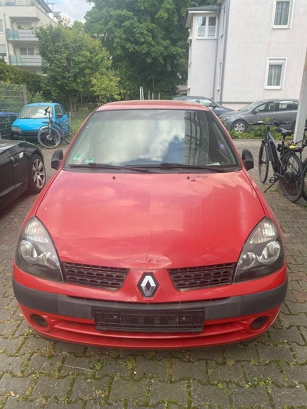 Rot Gebraucht 2010 Renault Clio II Dynamique Kleinwagen | 690 € (Superpreis) - Bild 1/4