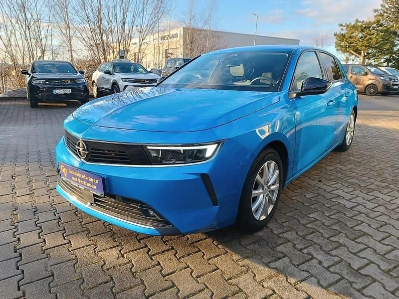 Gebraucht Opel Astra Enjoy 131 PS (96 kW) 2022 Kobalt blau (metallic) (metallic) Limousine