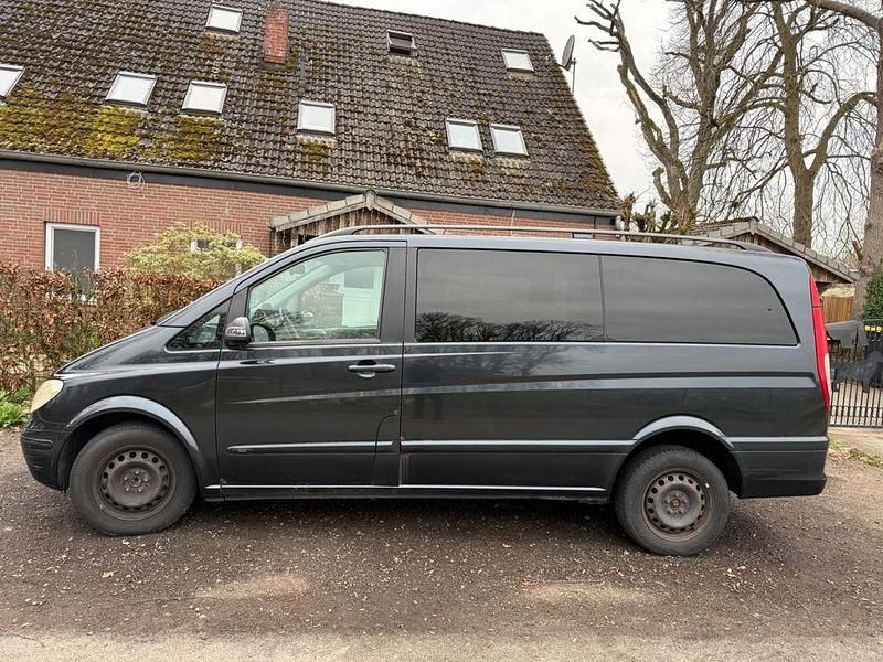 Gebraucht Mercedes Viano 150 PS (110 kW) 2005 Schwarz Van / Kleinbus