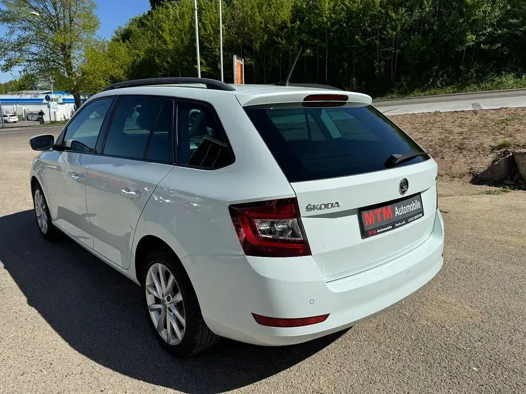 Gebraucht Skoda Fabia Soleil 75 PS (55 kW) 2019 Bila laser/laser white Kleinwagen