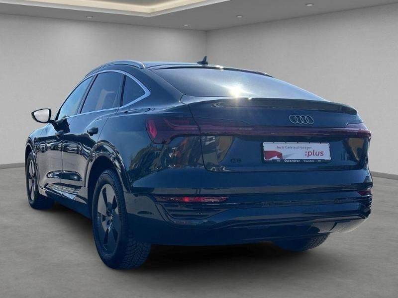 Gebraucht Audi Q8 e-tron 300 kW (408 PS) 2023 Manhattangrau metallic (metallic) SUV