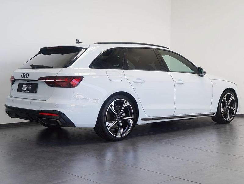Gebraucht Audi A4 Competition 163 PS (119 kW) 2024 Weiß Kombi