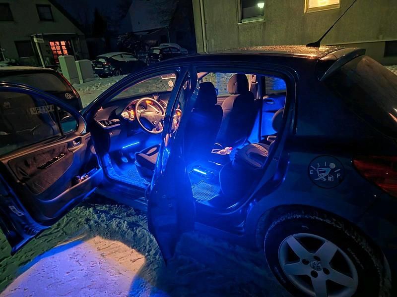 Gebraucht Peugeot 207 88 PS (64 kW) 2006 Blau Kleinwagen