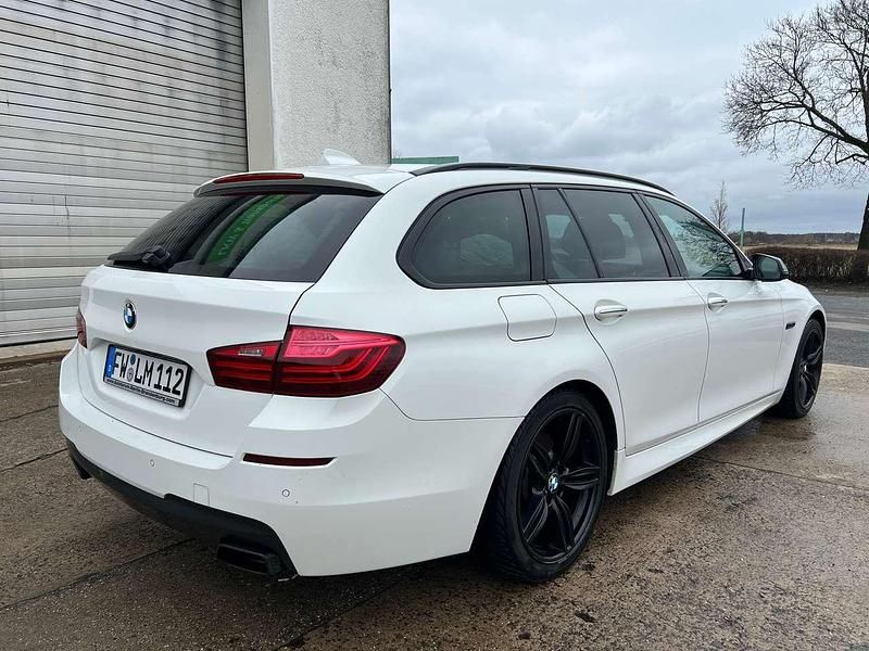 Gebraucht BMW M550 381 PS (280 kW) 2014 Alpinweiss 3 Limousine