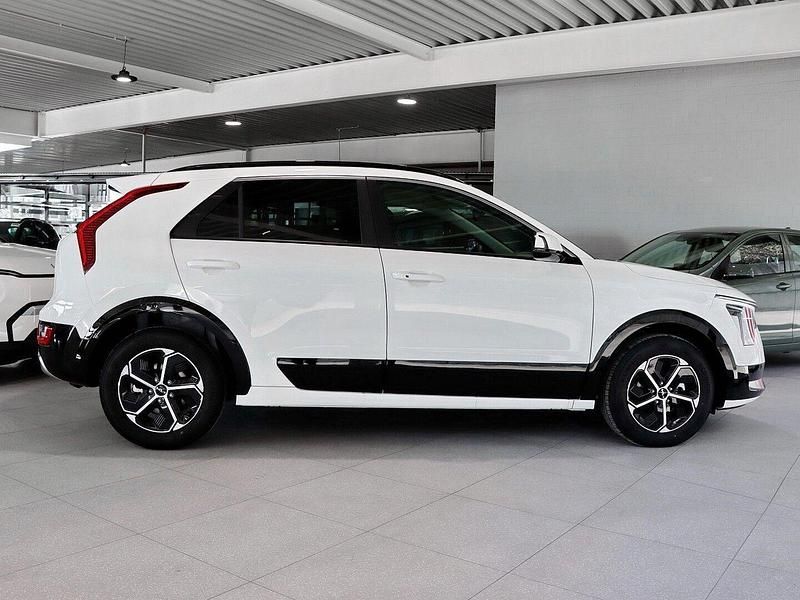 Neu Kia Niro Vision 128 PS (94 kW) 2026 Weiß SUV