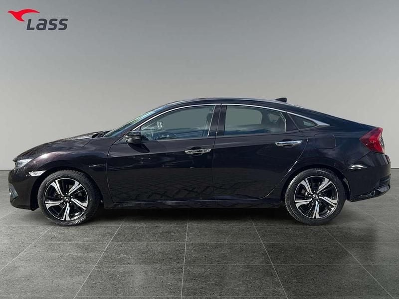 Gebraucht Honda Civic Executive 182 PS (133 kW) 2017 Burgundy black p Limousine