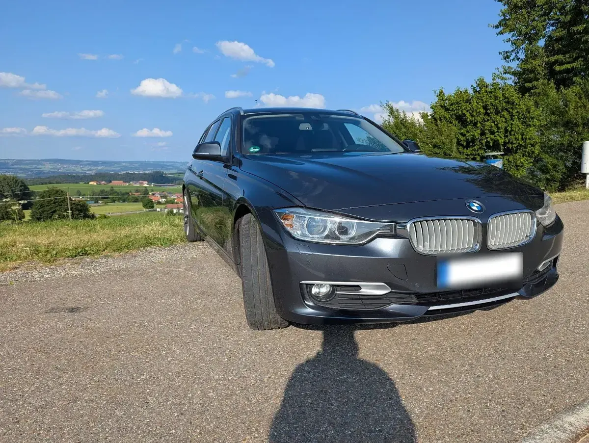 Gebraucht BMW 320 184 PS (135 kW) 2014 Grau Kombi