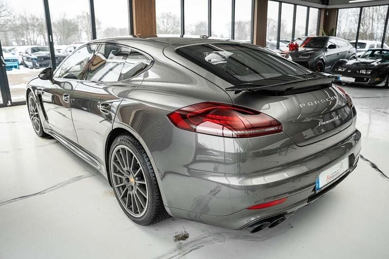 Gebraucht Porsche Panamera GTS 441 PS (324 kW) 2015 Achatgraumetallic Limousine